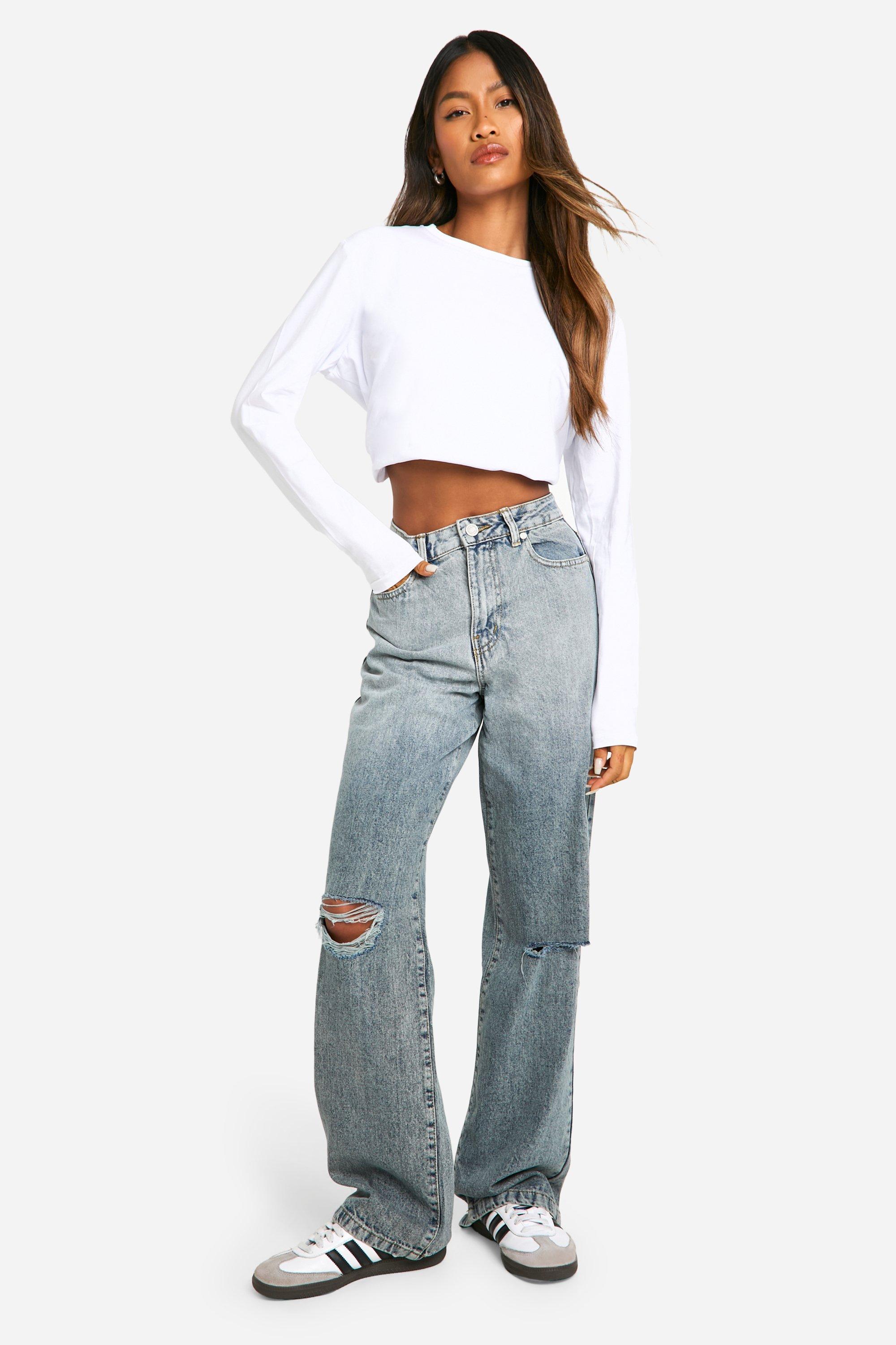 Jeans Basic in taglio maschile con strappi sul ginocchio boohoo IT